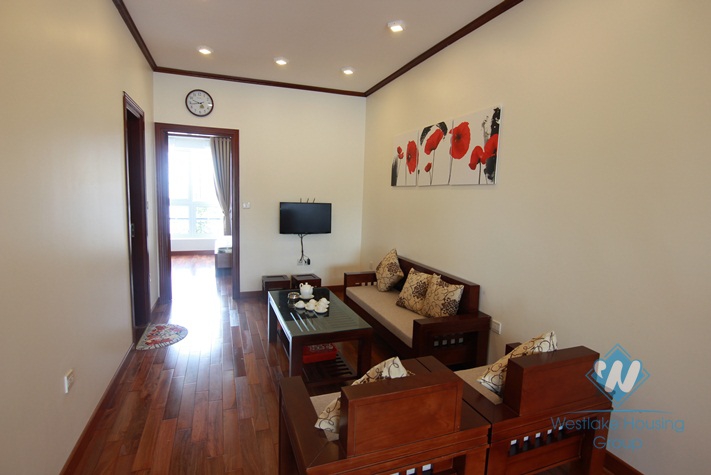 Good quality apartment with 02 bedrooms for rent in Truc Bach area, Ba Dinh District